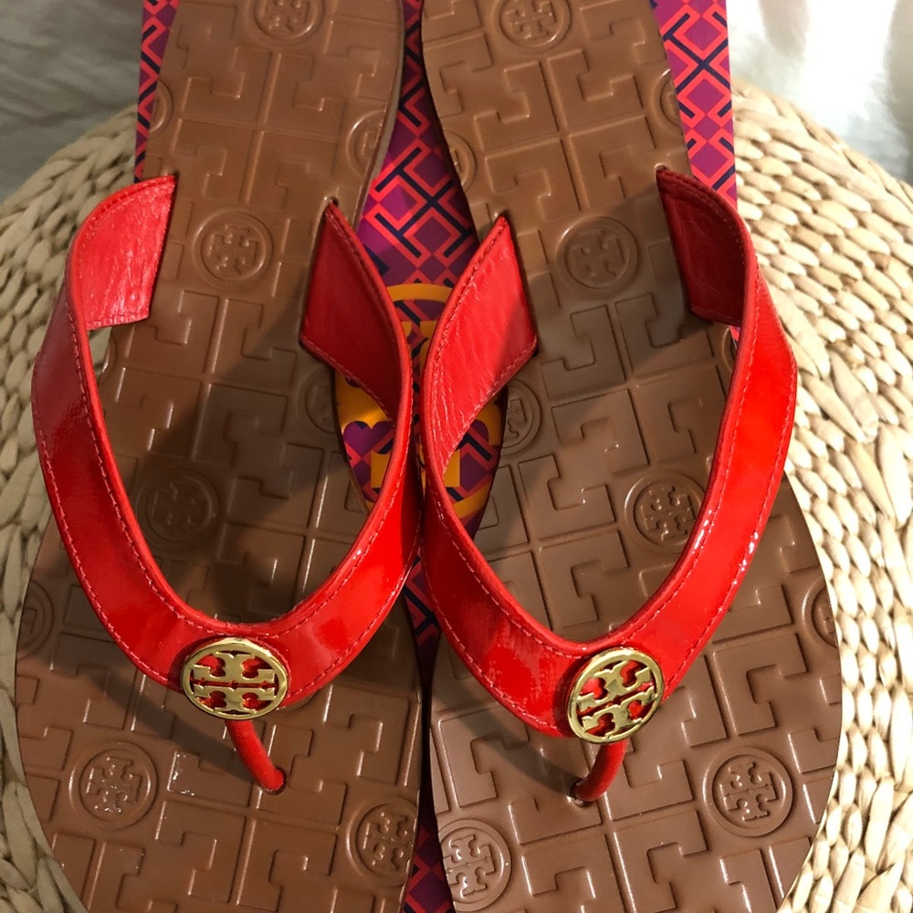 Tory Burch Thora Flat Sandal - Size 8